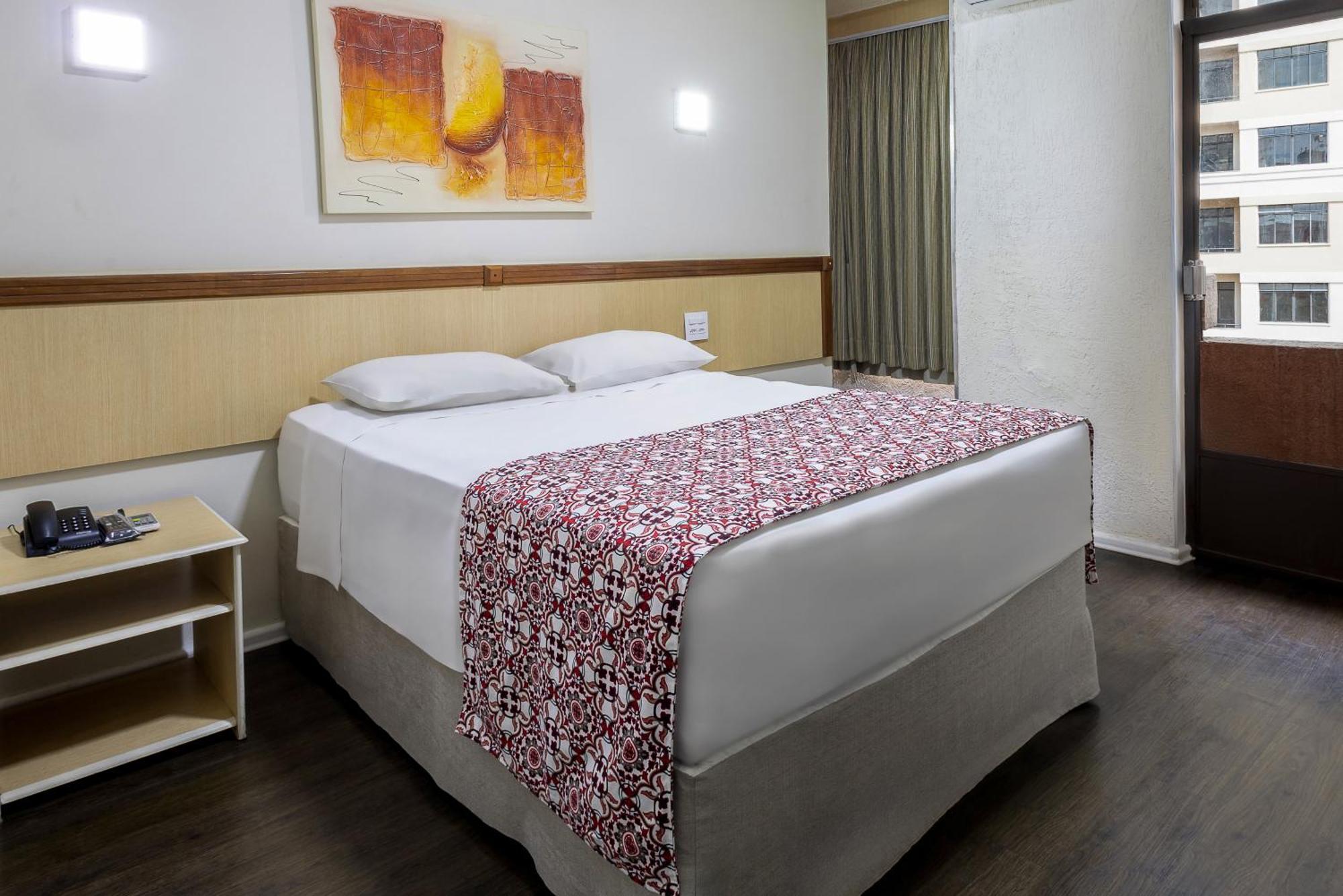 Hotel Euro Suite Sao Paulo By Nacional Inn - A 600 Metros Da Rua 25 De Marco Exteriör bild